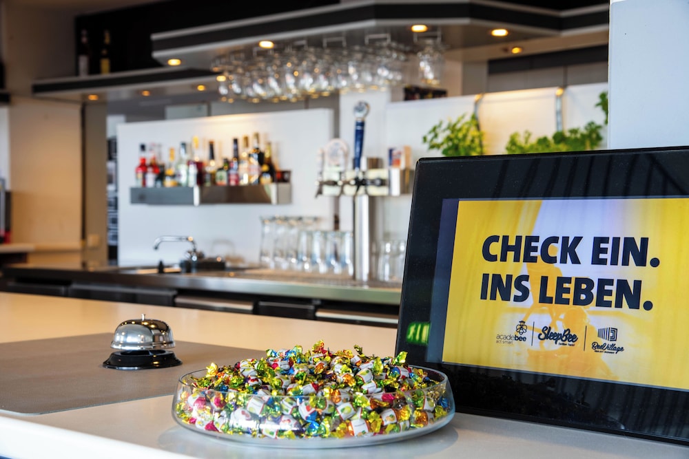 BeeVillage Messehotel Hannover-Laatzen 31/41