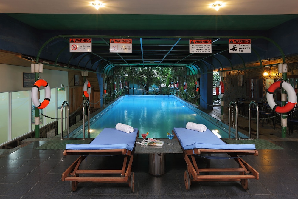 Royal Hotel Saigon 61/70