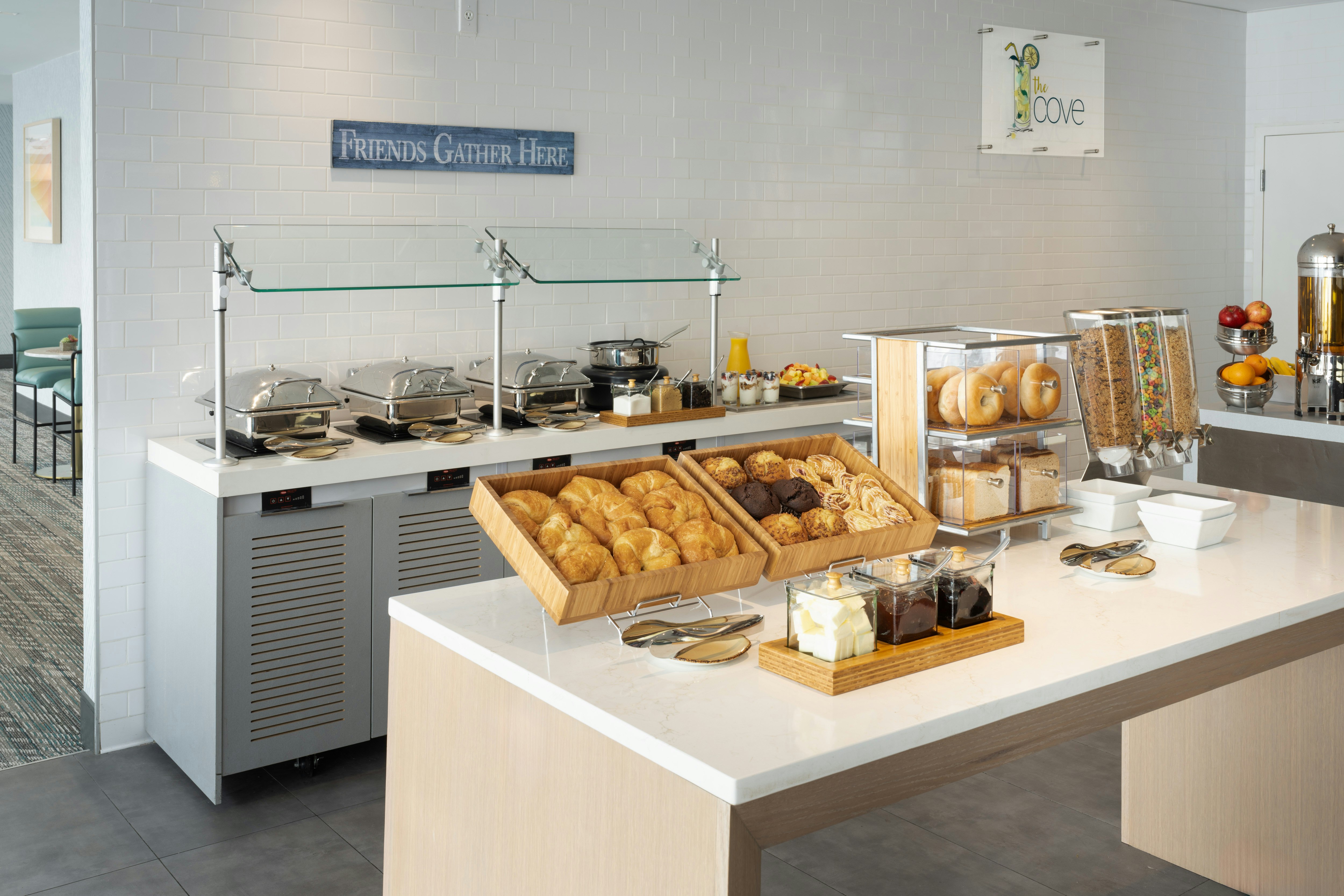 DoubleTree by Hilton Miami North I-95 24/34