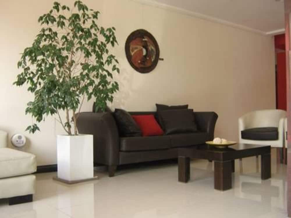 Dakar Hotel Spa 40/60