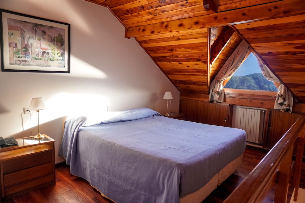 Intersur Amancay Bariloche 11/68