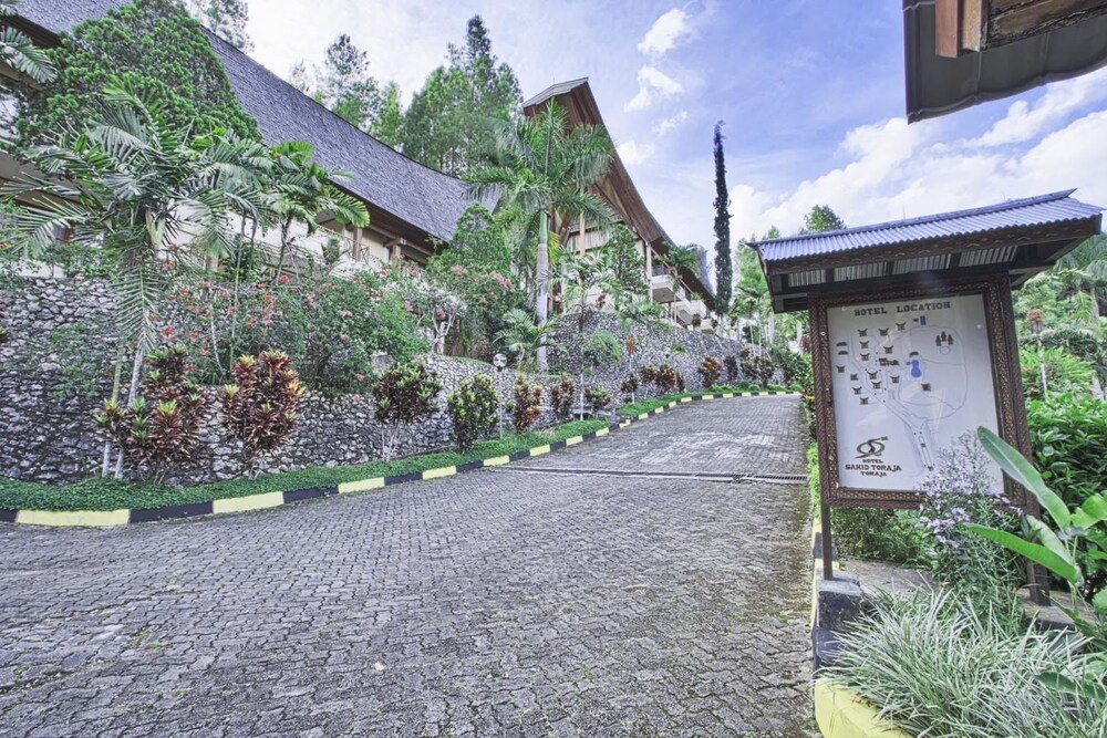 Sahid Toraja 30/35