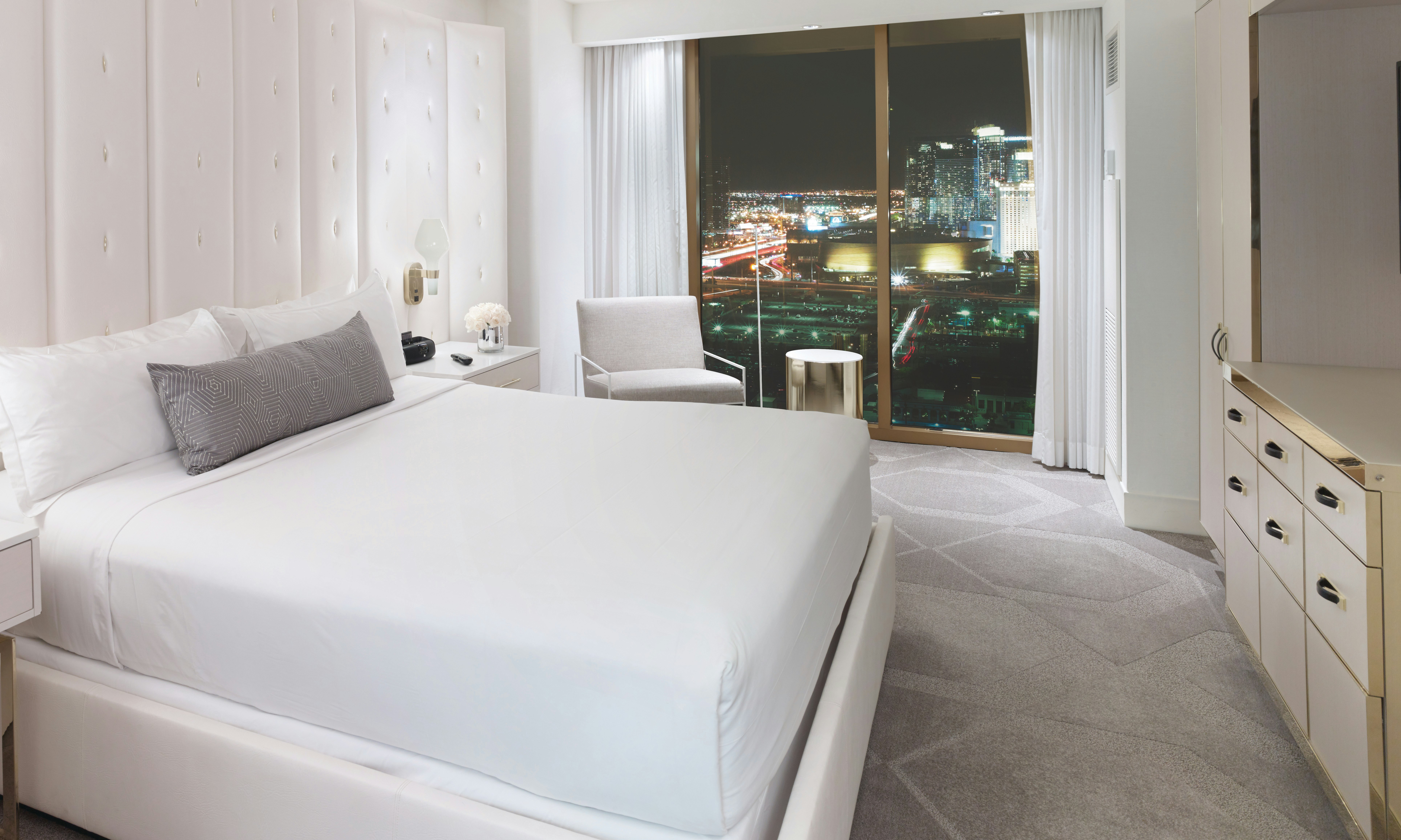 ESCAPE, SUITE, KING BED, STRIP VIEW