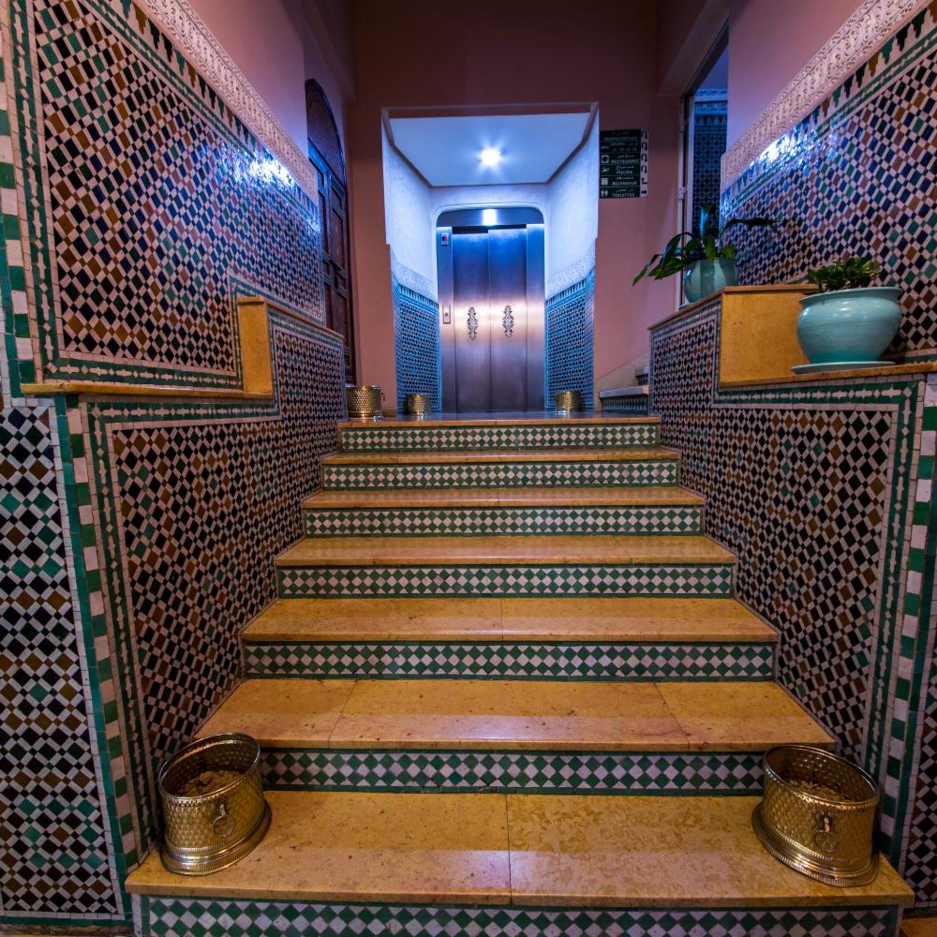 AKOUAS HOTEL 28/46