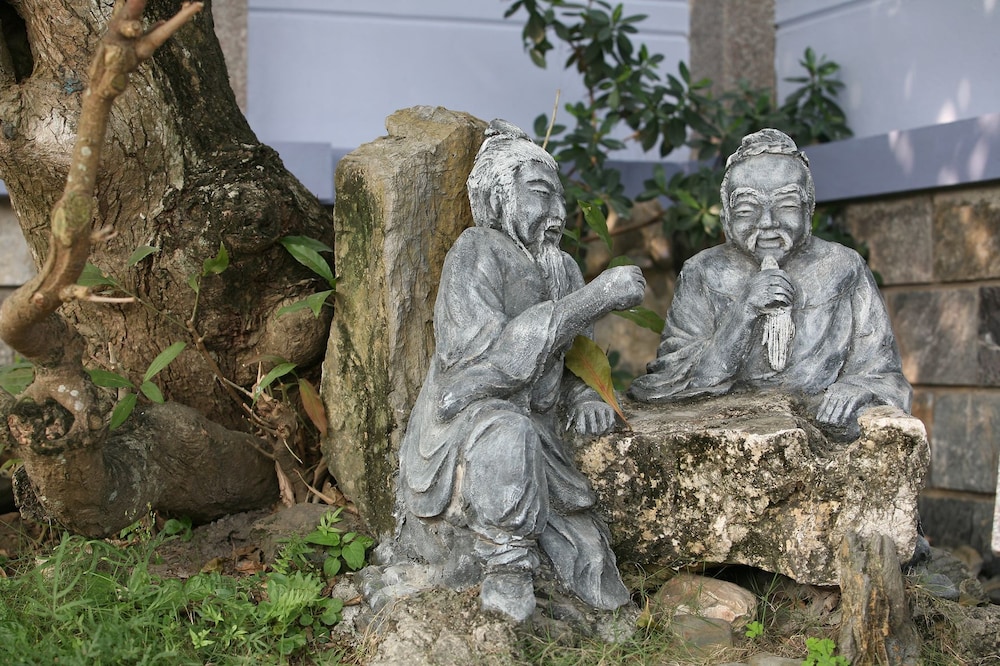 Van Giang Hotel 43/47
