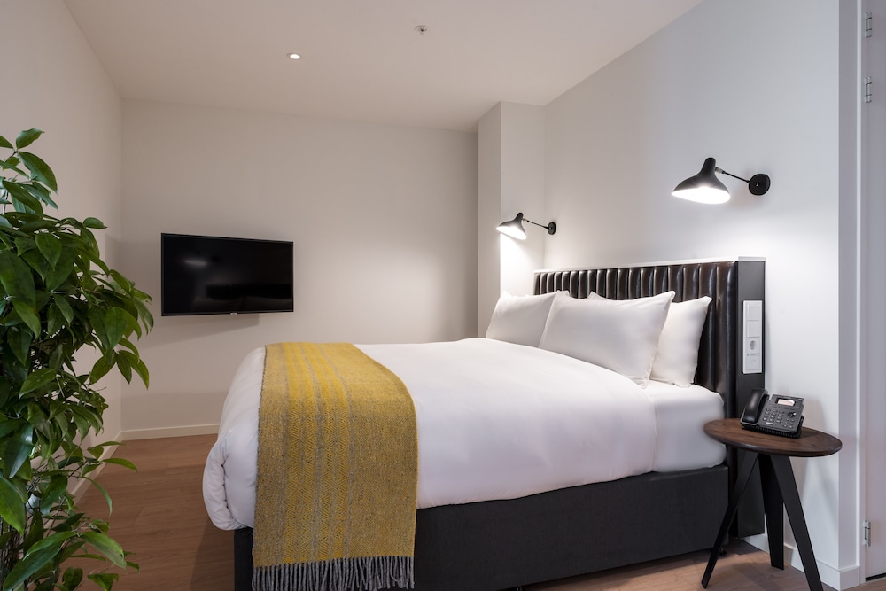 PREMIER SUITES PLUS Amsterdam 17/43
