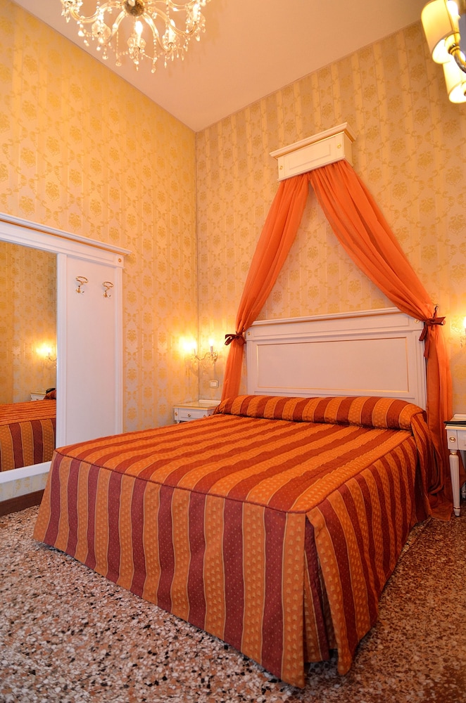 Locanda La Corte 12/69