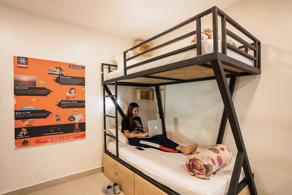 Zostel Mumbai 20/50