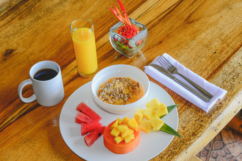 Hotel Cerro Lodge 25/50