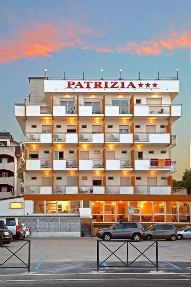Patrizia 1/20