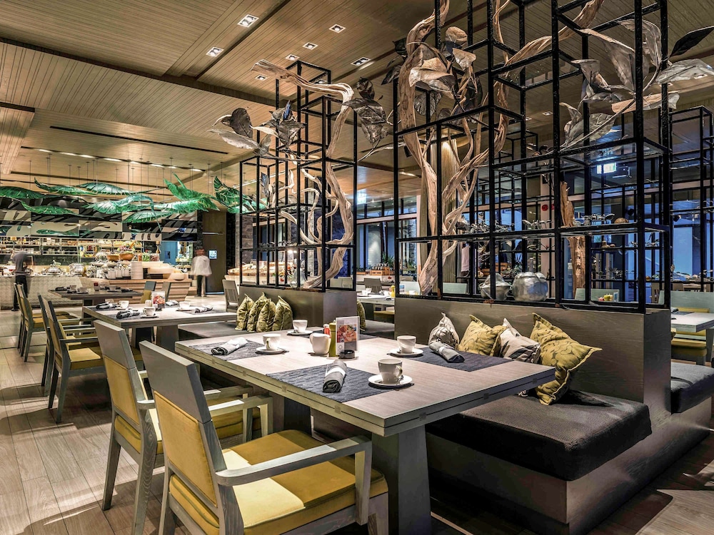 Pullman Phuket Arcadia Naithon Beach 57/75
