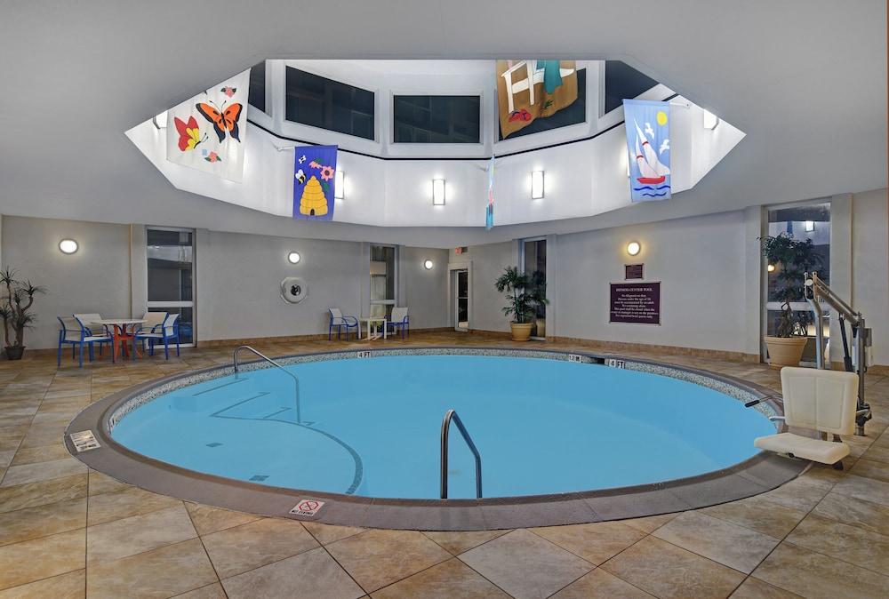 swimming pool spa