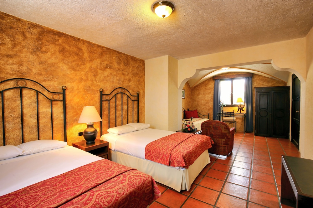 SUPERIOR, DOUBLE BED