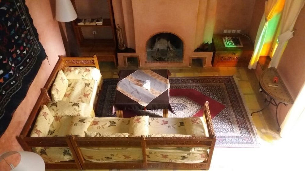 RIAD HABIB 6/42
