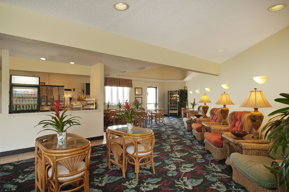 Inn at The Waterpark 36/64