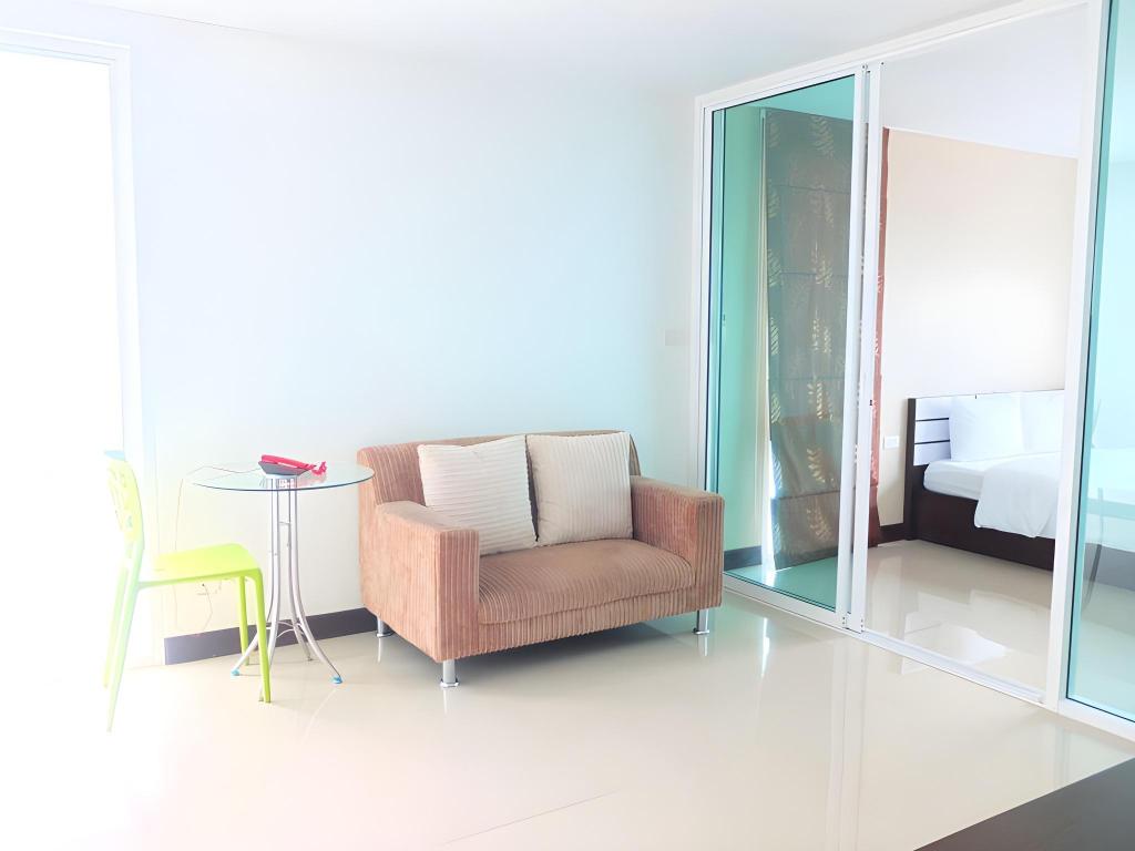 Say Hi Residences 27/40