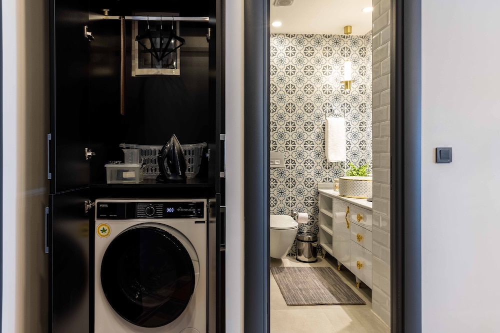 BayMari Suites City Life 38/63