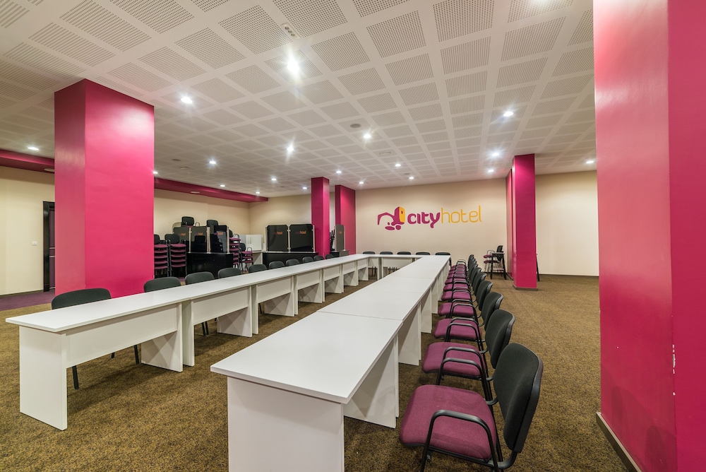 CITY HOTEL MOSTAR 58/69