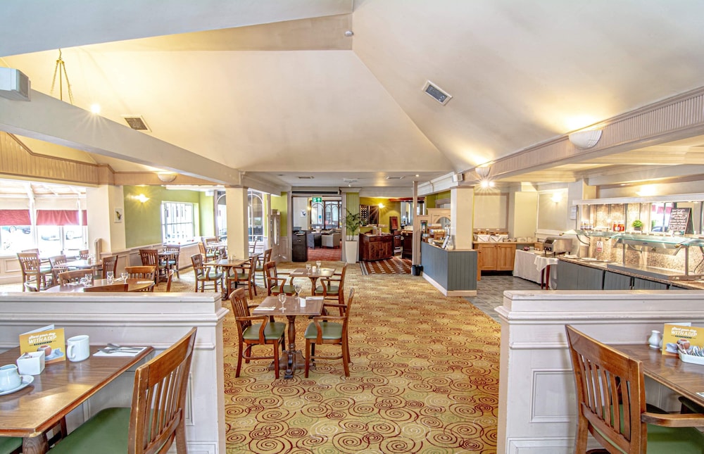 Holiday Inn Ipswich Orwell 64/79