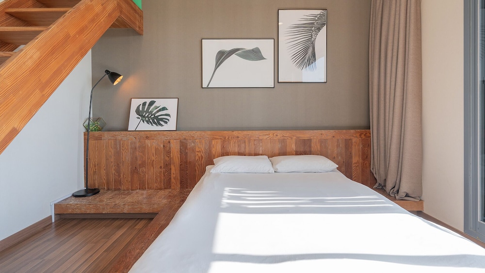 Royal, Spa, Suite, Queen Bed، Lucid M 3/5