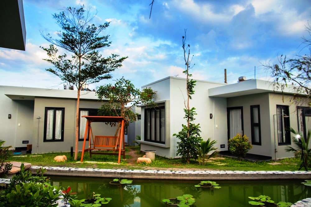 Van Nguyen Minihouse 62/67