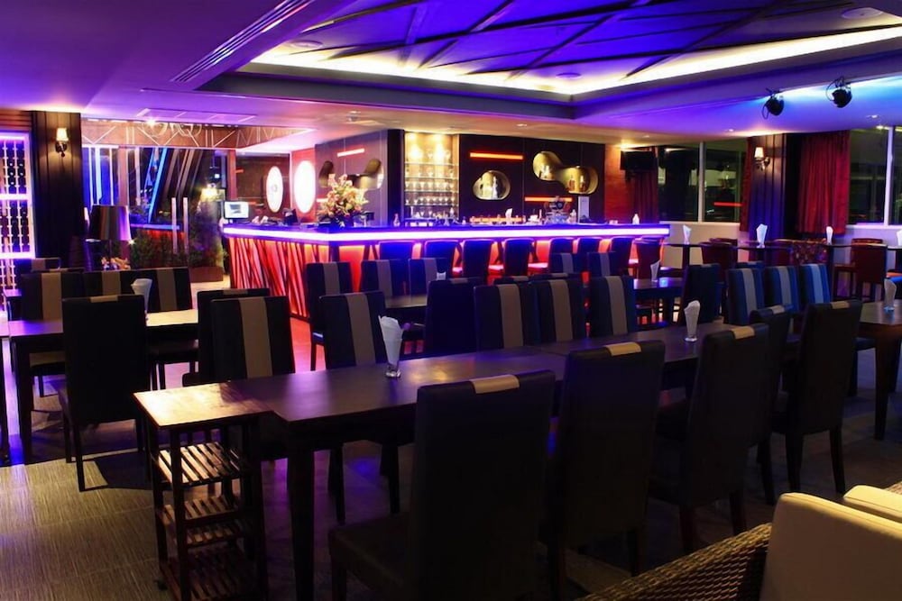 Sky Dome Resotel 51/69