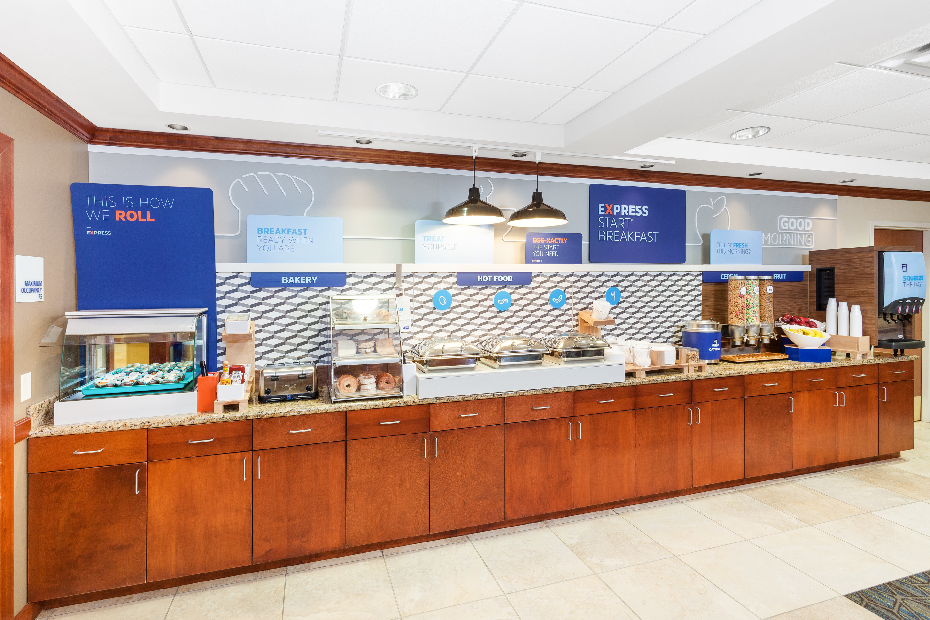 Holiday Inn Express Hotel Suites Hampton South Seabrook 13/78