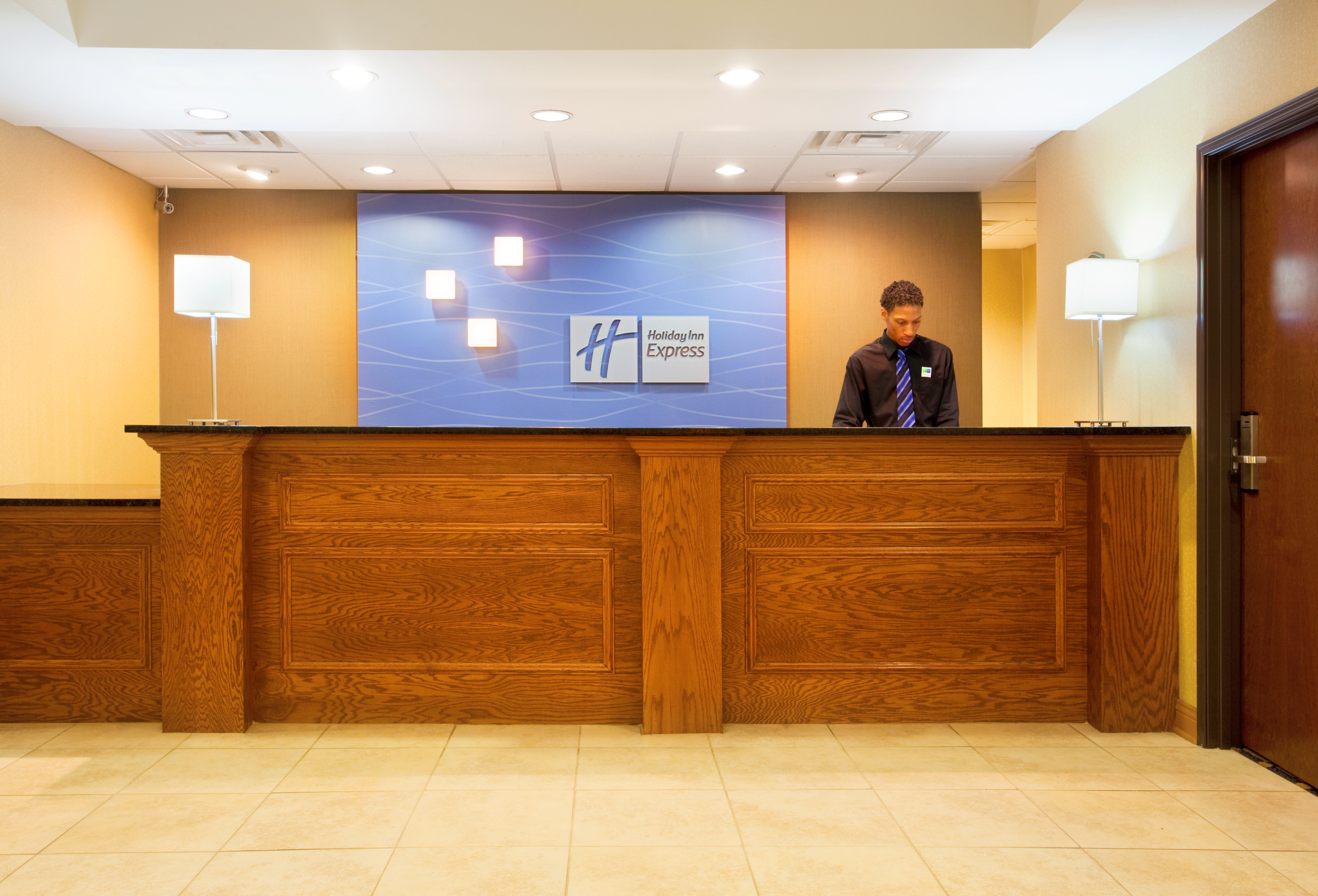 Holiday Inn Express Hotel And Suites Chicago South Lansing 8/71