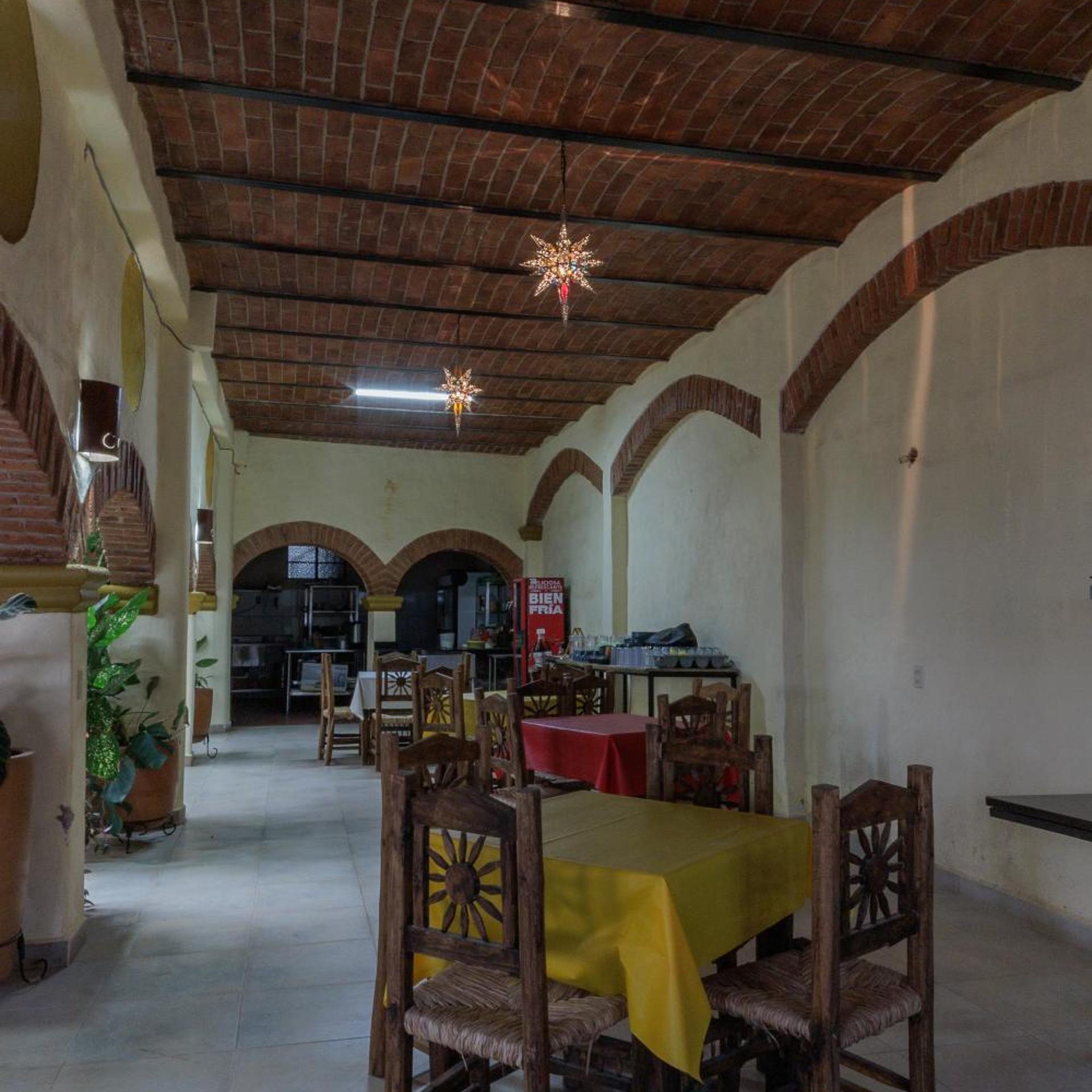 OYO Hotel Castillo Santa Cecilia 35/41