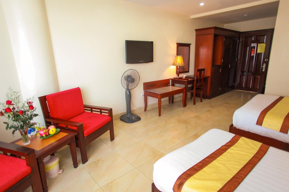 Hung Long Harbour Hotel 25/58