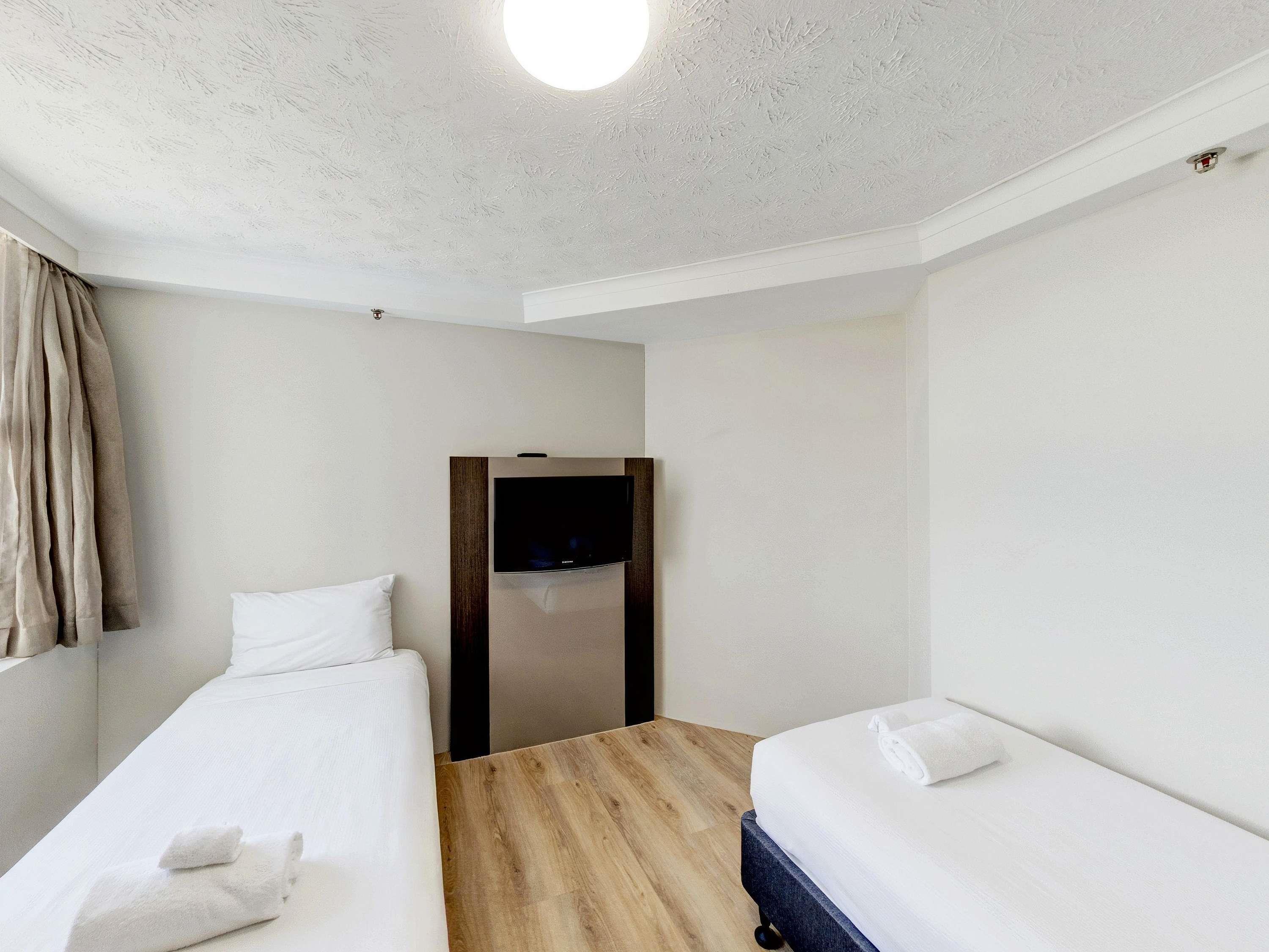 Superior, King Bed, Hinterland View
