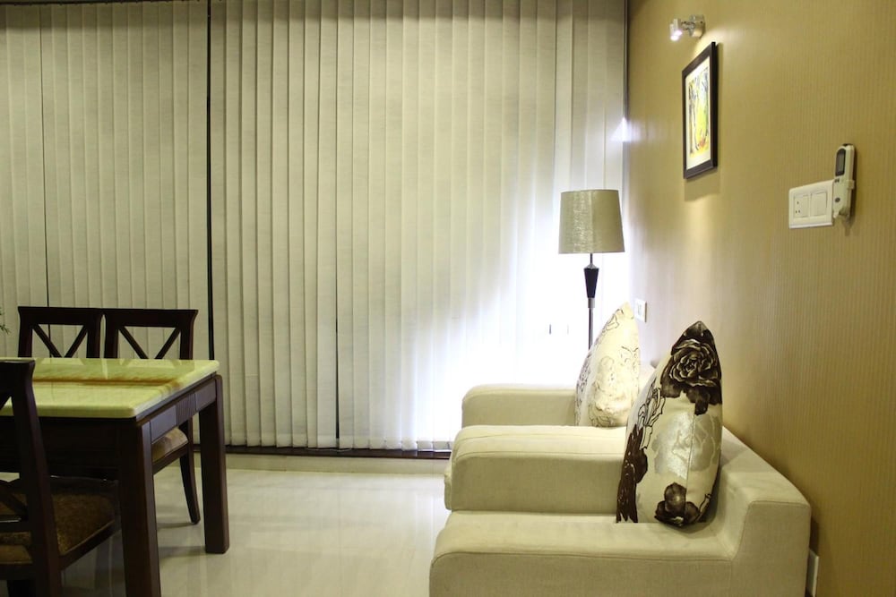Abaam Hotel 16/30