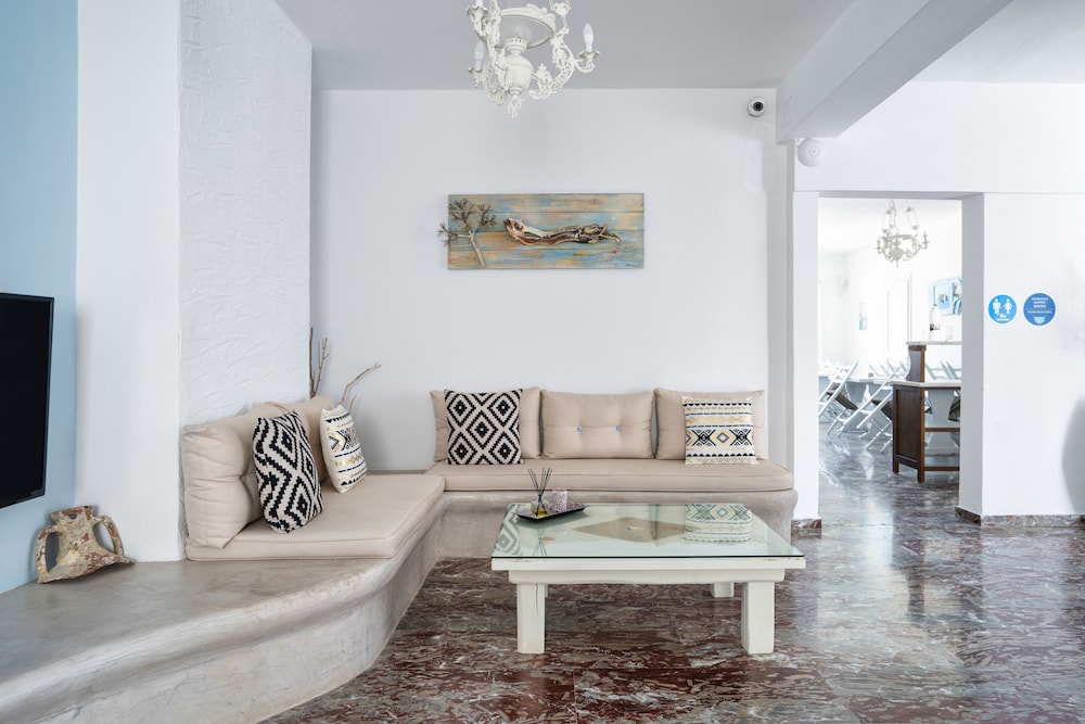 Iris Boutique Hotel 53/74