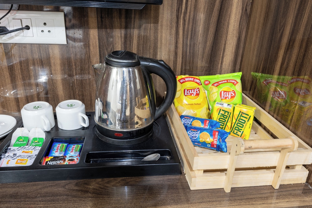 Hotel Royal Inn Igi 写真2
