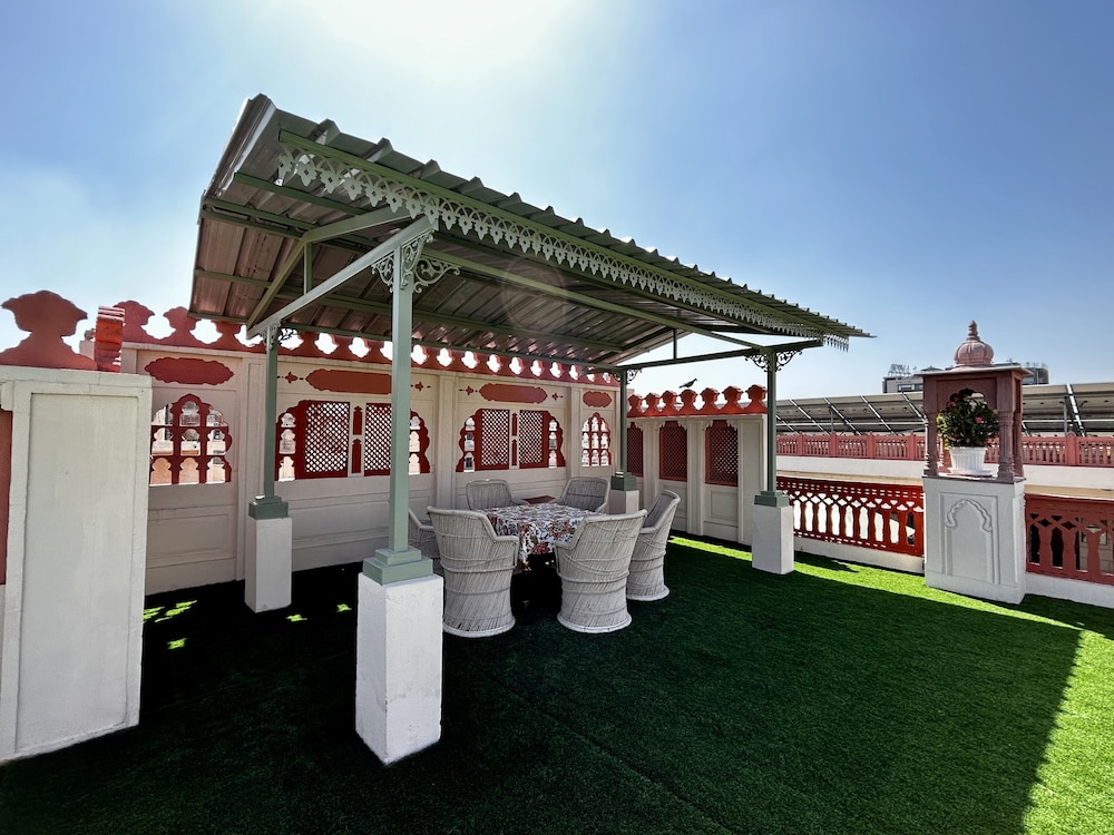 SURYAA VILLA JAIPUR A CLASSIC HERITAGE HOTEL 130/134