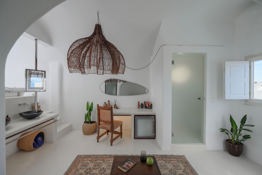 Sophia Oia Villa 23/35