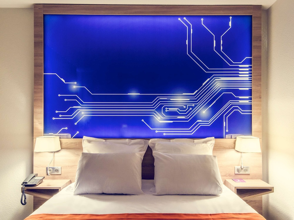 Mercure Poitiers Site du Futuroscope Hotel 63/76