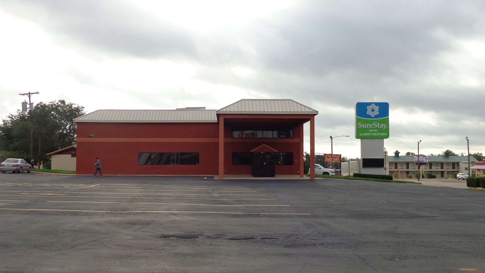 SureStay Hotel By Best Western Childress 1/18