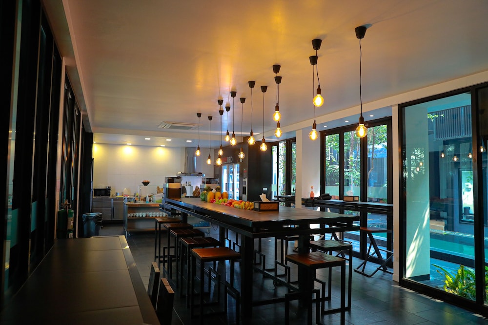 Bed Phrasingh Hotel Adults Only 34/40