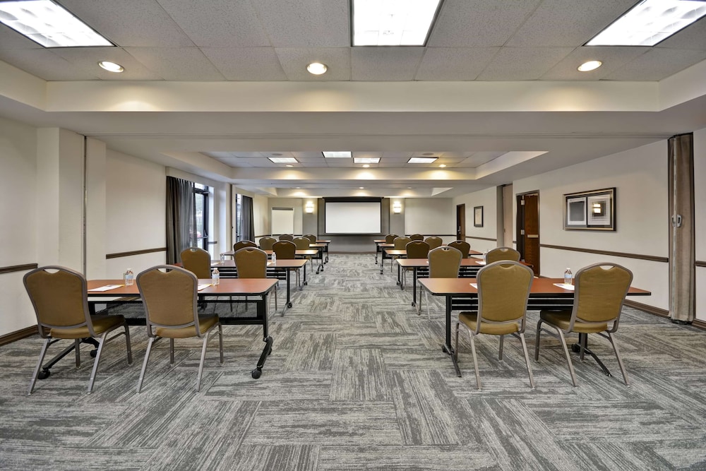 Hyatt Place Miami Airport West Doral 20/29