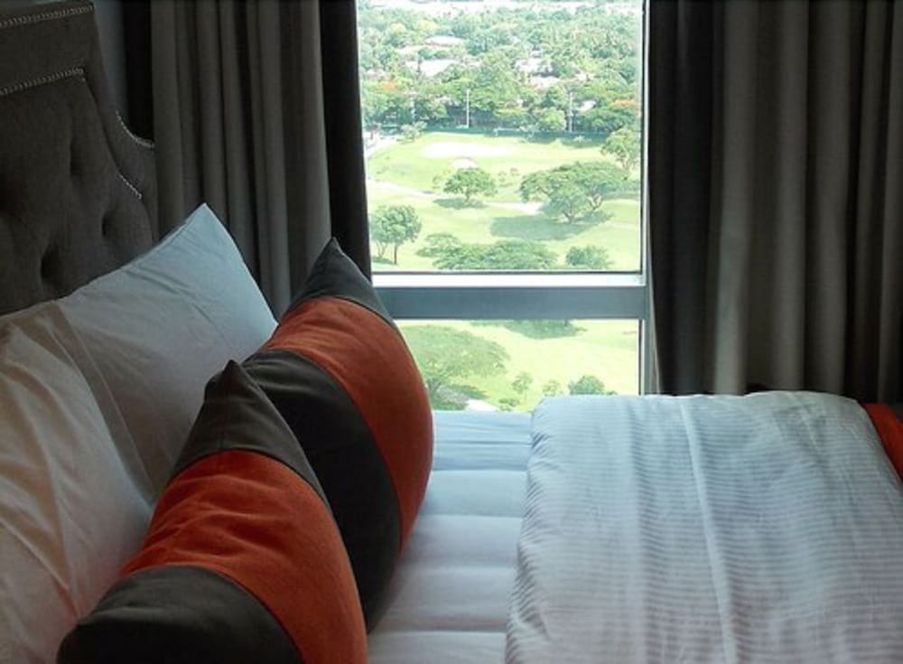 Avant Serviced Suites 16/52