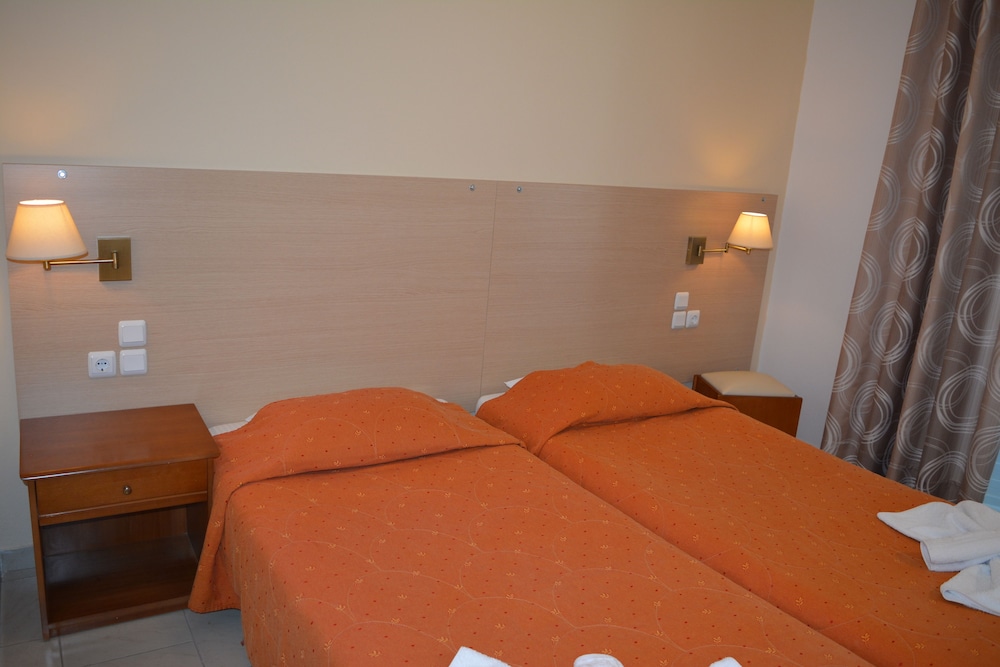 Anemomilos Villa 7/15