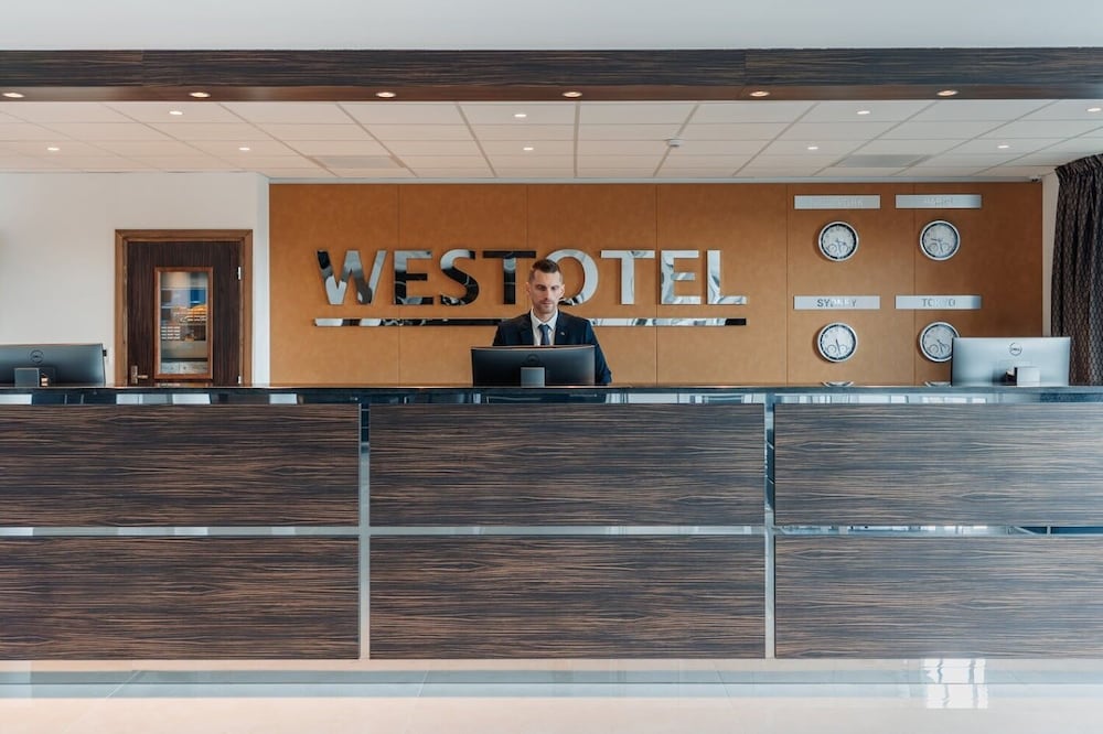 Westotel Taverny - Paris Val D'Oise 3/50