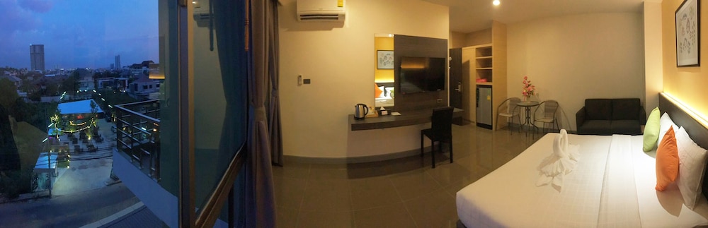 Clover Hotel Hatyai 28/58