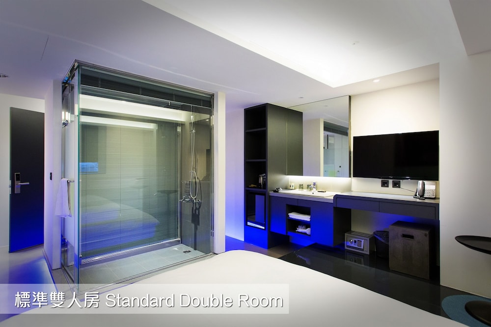 LUMI HOTEL 27/72