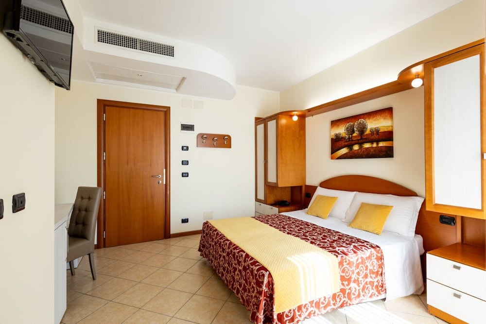 Hotel Palm Beach 12/50