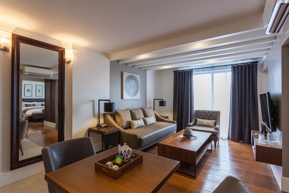 Marine Beach Hotel Pattaya 32/40