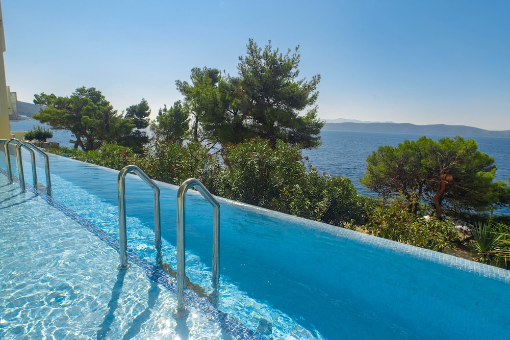 TUI Blue Makarska Resort - Adults Only 18/50