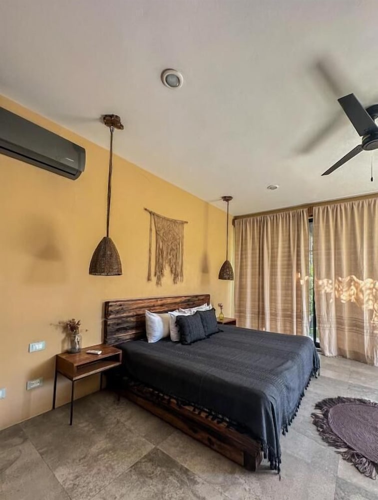 SUPERIOR, APARTMENT