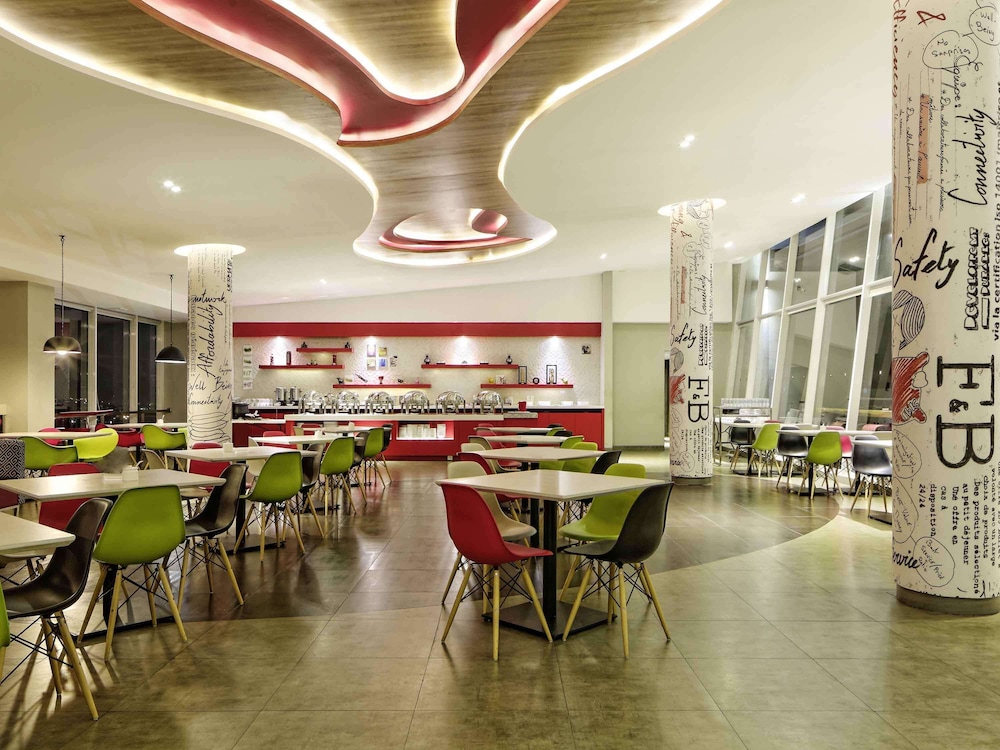 Ibis Padang 38/51